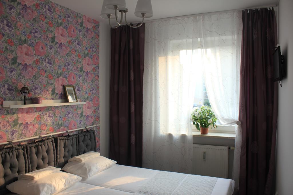 Kolorowa Guest Rooms Warsaw Exterior photo