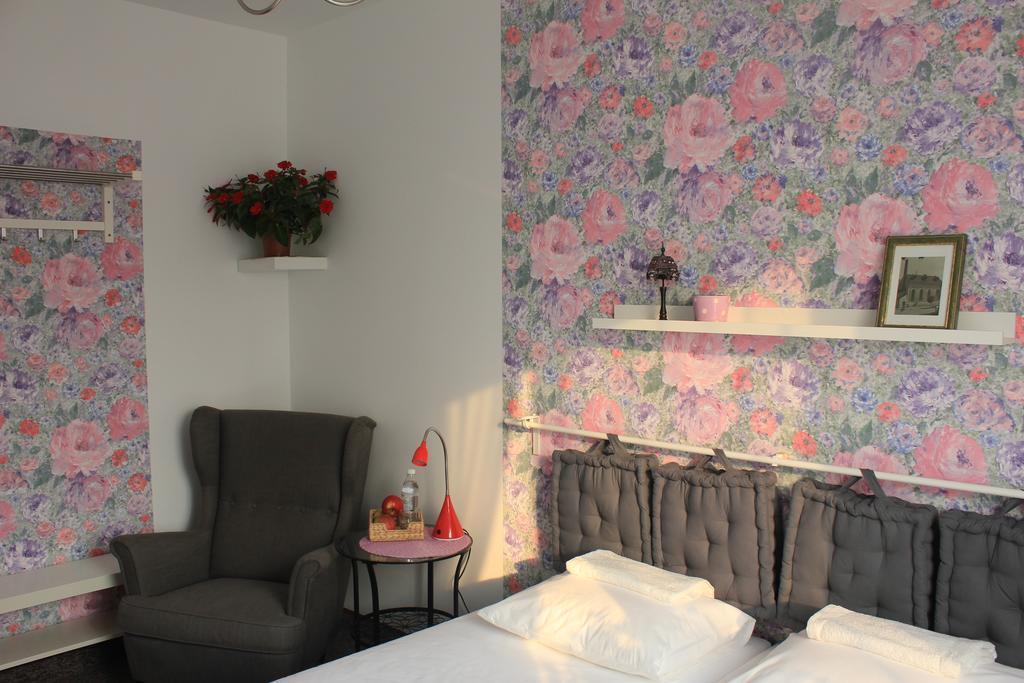 Kolorowa Guest Rooms Warsaw Exterior photo