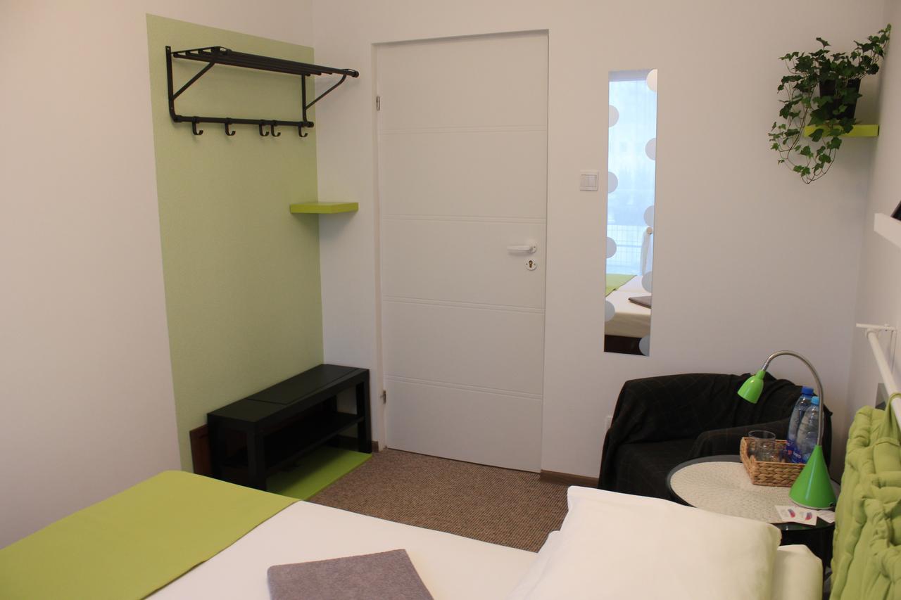 Kolorowa Guest Rooms Warsaw Exterior photo