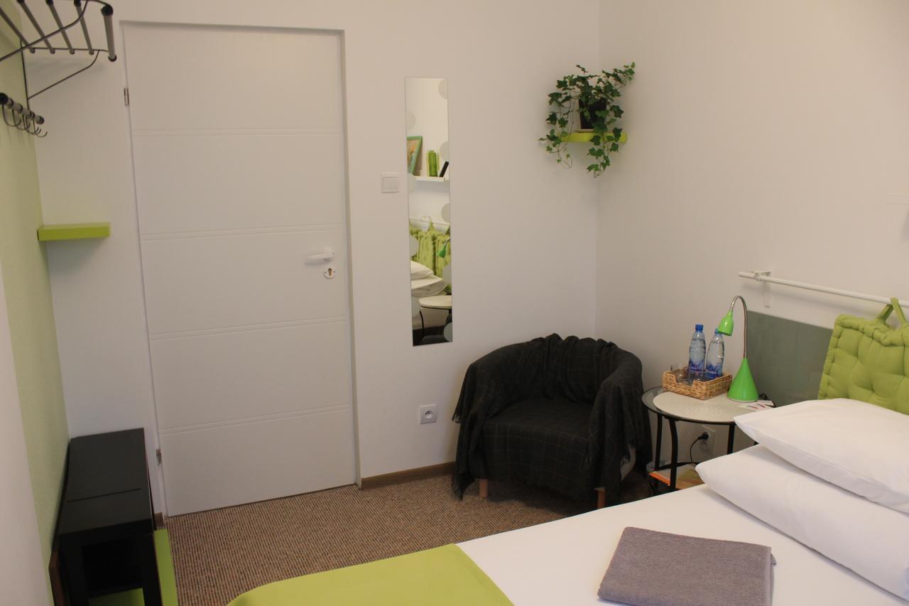 Kolorowa Guest Rooms Warsaw Exterior photo